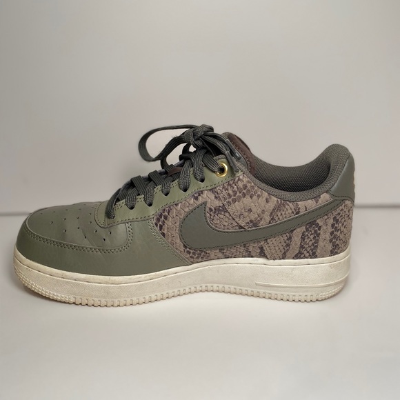 Nike Air Force 1 SNAKE SKIN - Picture 2 of 6
